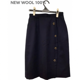 装飾ボタン付きウール100％　スカート☆　サイズL　(ひざ丈スカート)