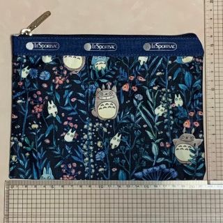 レスポートサック(LeSportsac)のLeSportsac レスポートサック　トトロポーチ　ボタニカル(ポーチ)