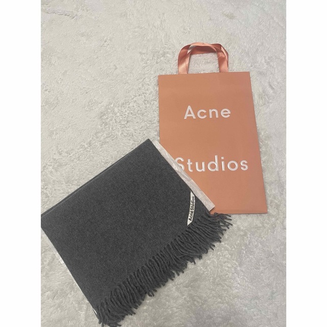 acne studios 大判ストール　グレー　袋あり 1