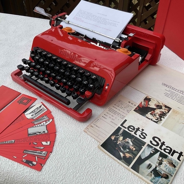 予約販売品 Olivetti valentine. Spain 美品 整備済 完動品 asakusa.sub.jp