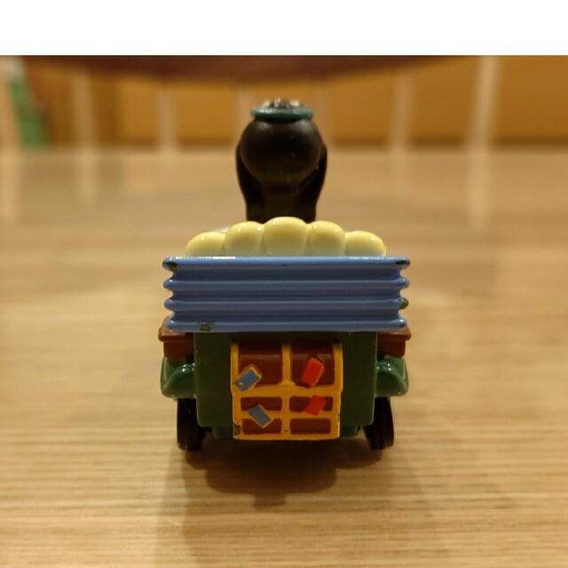 トミカ グーフィーミニカー エンタメ/ホビーのおもちゃ/ぬいぐるみ(ミニカー)の商品写真