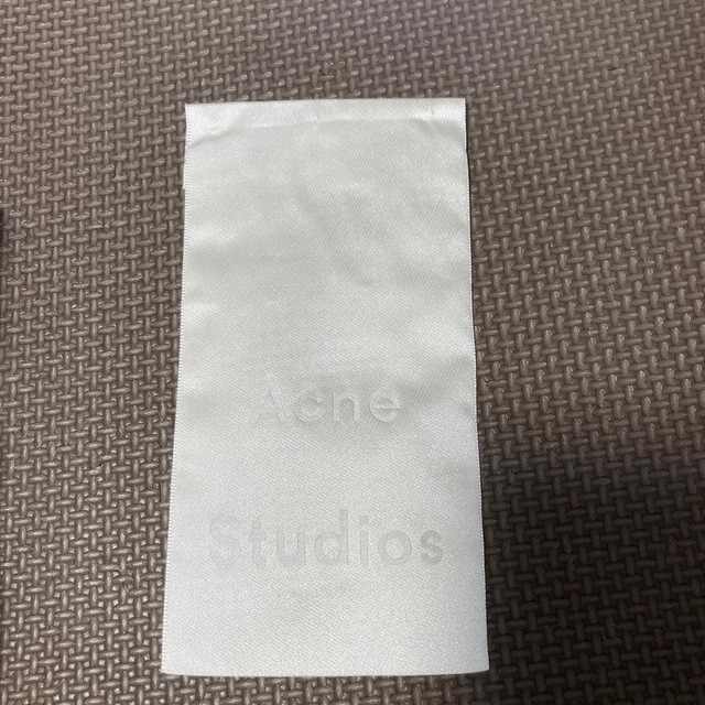 Acne Studios(アクネストゥディオズ)のAcne Studios ホワイトデニム　30/32 メンズのパンツ(デニム/ジーンズ)の商品写真