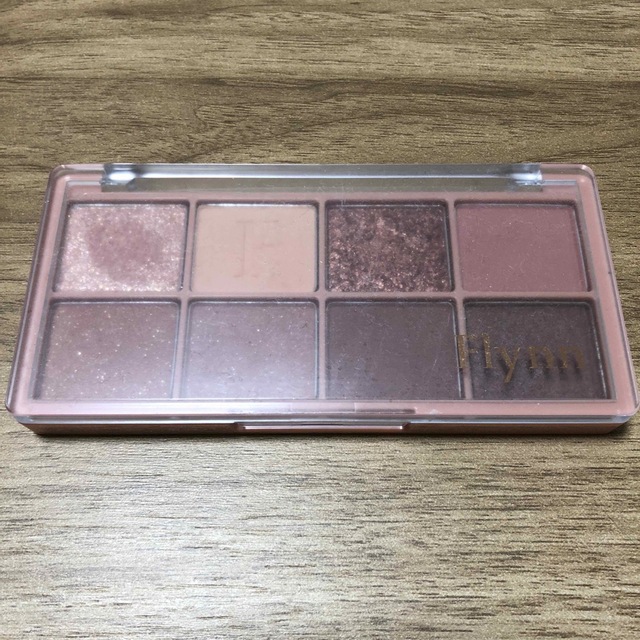 FLYNN(フリン)のFlynn Rustle Eyeshadow Pallet 02 DryRose コスメ/美容のベースメイク/化粧品(アイシャドウ)の商品写真