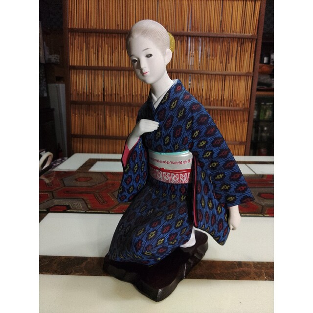 博多人形 三浦冨己子作 かすりの女 作家物 陶器製 昭和レトロ かわいい博多人形