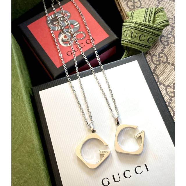 GUCCI/グッチ Gロゴ/Gモチーフ ペアネックレス/ペンダント お手頃価格