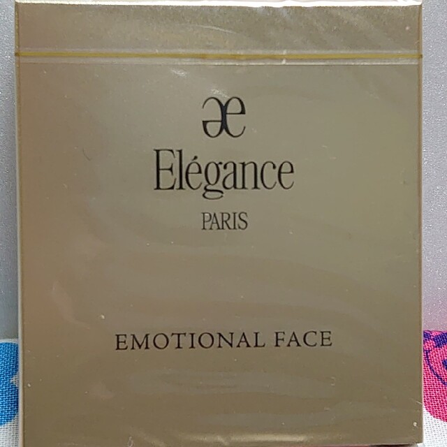 Elégance.(エレガンス)のエレガンス エモーショナルフェイス RD301 コスメ/美容のベースメイク/化粧品(フェイスカラー)の商品写真