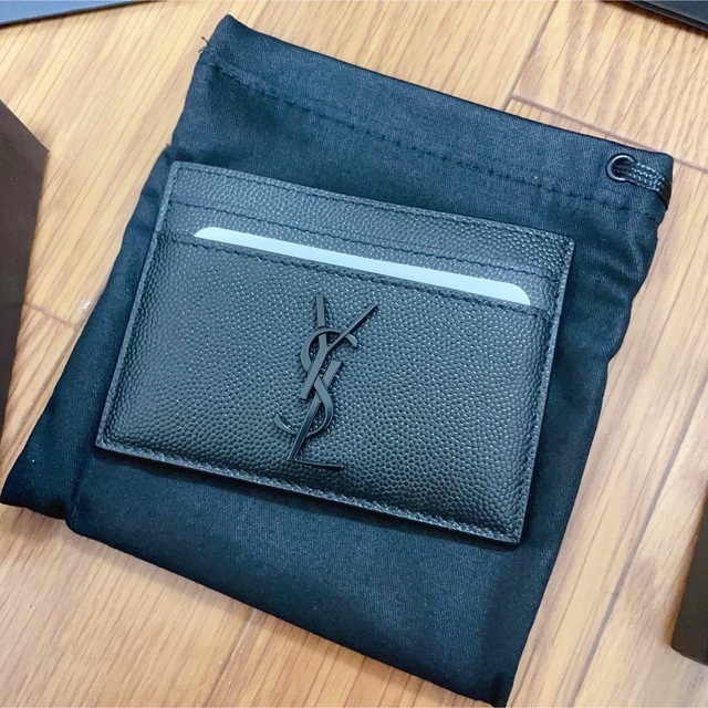 Yves Saint Laurent(イヴサンローラン)の再値下げ❗️イブサンローラン カードケース レディースのファッション小物(パスケース/IDカードホルダー)の商品写真