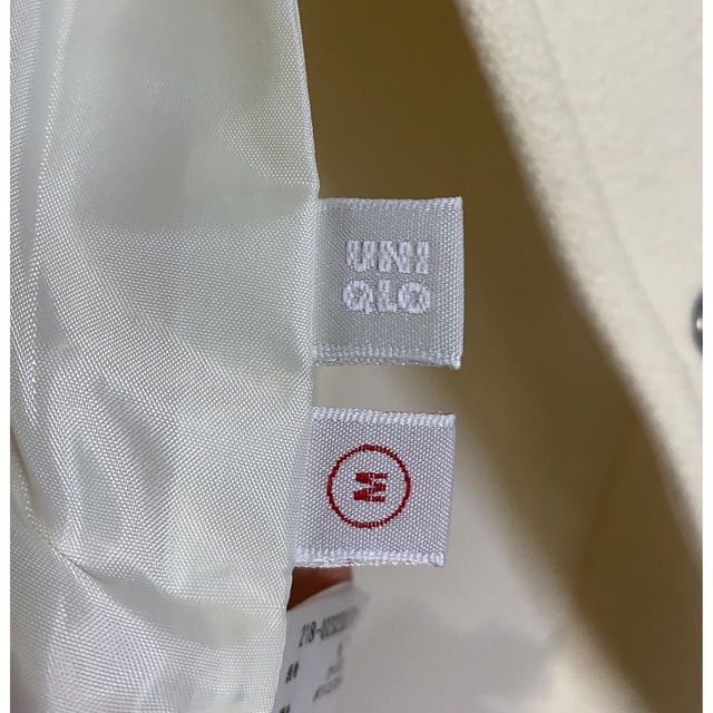 UNIQLO(ユニクロ)のUNIQLO/ホワイト ダッフルコート Mサイズ レディースのジャケット/アウター(ダッフルコート)の商品写真