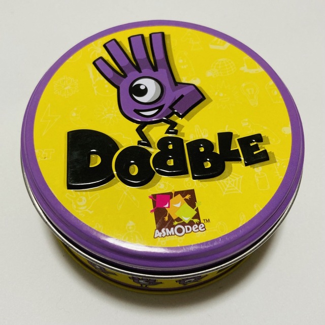 ドブル DOBBLE エンタメ/ホビーのテーブルゲーム/ホビー(その他)の商品写真