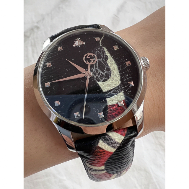 新着 Gucci - BLACK GUCCIスネーク柄腕時計 腕時計(アナログ)