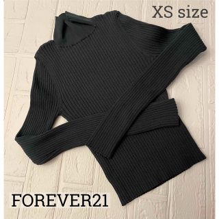 フォーエバートゥエンティーワン(FOREVER 21)の【最終値下げ❣️】FOREVER21 ハイネックリブニット ダークグリーン XS(ニット/セーター)