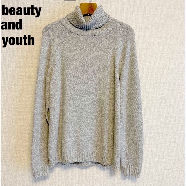 美品　BEAUTY & YOUTH  タートルネック