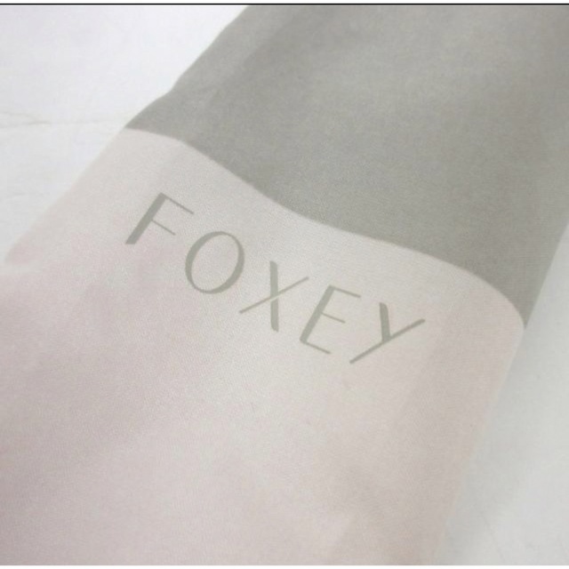FOXEY(フォクシー)の【新品・未使用】FOXEY フォクシー　折り畳み傘 レディースのファッション小物(傘)の商品写真