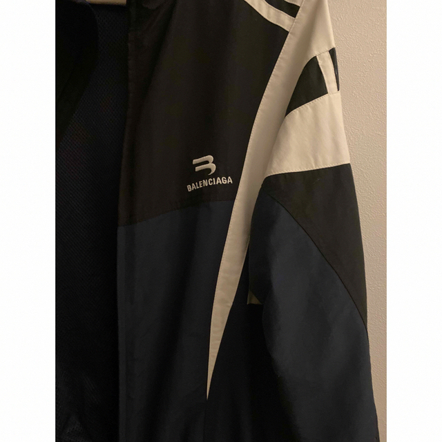 Balenciaga(バレンシアガ)の【最終値下げ】balenciaga 22ss track jacket メンズのジャケット/アウター(ナイロンジャケット)の商品写真