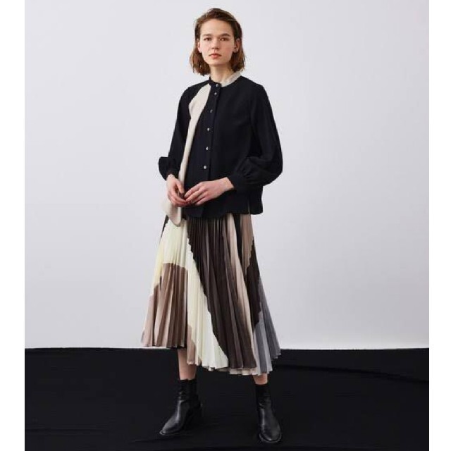 新品　UNITED TOKYO　カラードプリーツスカートロングスカート