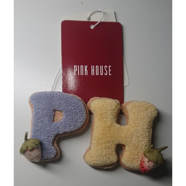 PINK HOUSE(ピンクハウス)のピンクハウス＊ロゴコサージュ(今季現行品・新品未使用) レディースのアクセサリー(ブローチ/コサージュ)の商品写真