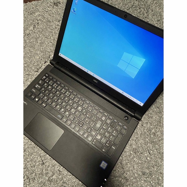 10【データ保存大容量750G】✨Core i5✨ノートパソコン✨ホワイト