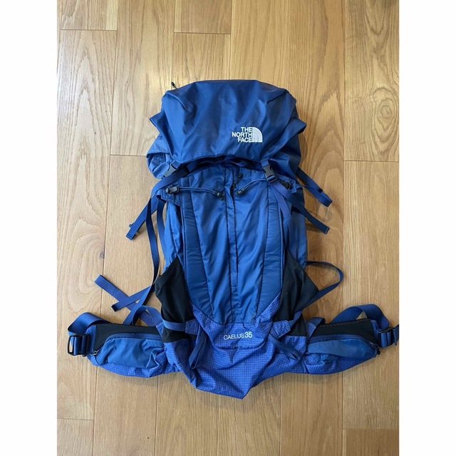 【値下げ】THE NORTH FACE Caelus 35 （NM61607）