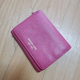 マイケルコース(Michael Kors)のMICHAEL KORS　２つ折り　レザー財布(財布)