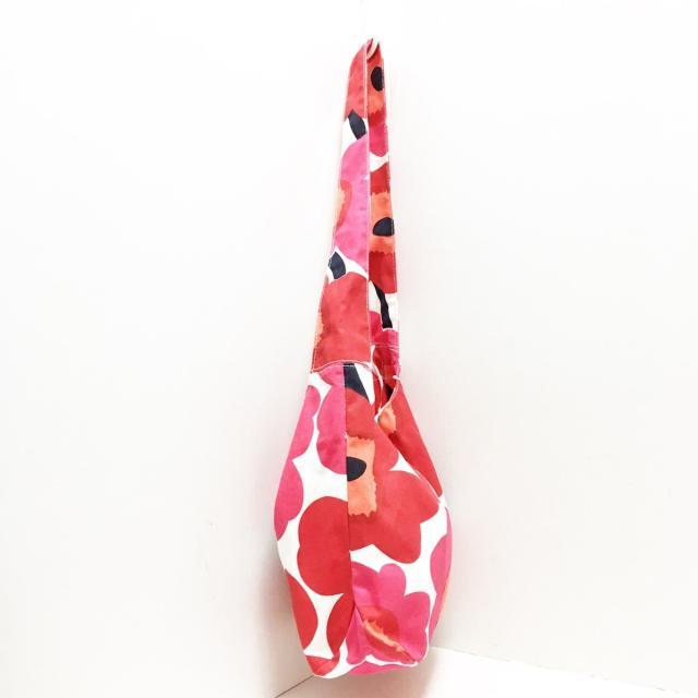 marimekko(マリメッコ)のマリメッコ ショルダーバッグ - 花柄 レディースのバッグ(ショルダーバッグ)の商品写真