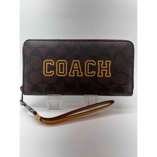 コーチ(COACH)のCOACH CB856 ヴァーシティ モチーフ シグネチャー　ロング ジップ(財布)