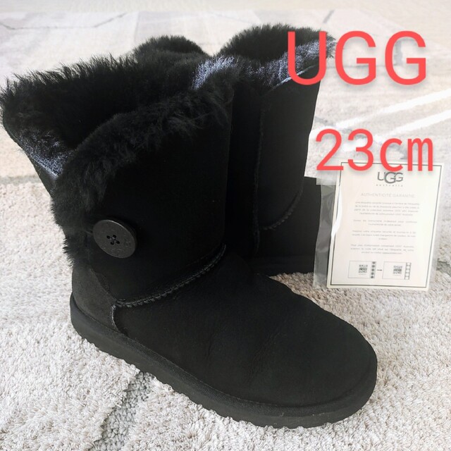 【美品】アグ　UGG　ベイリーボタン　ムートンブーツ　ブラック　23㎝