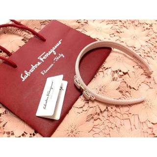 未使用♡定価¥24,200♡Salvatore Ferragamo♡カチューシャ