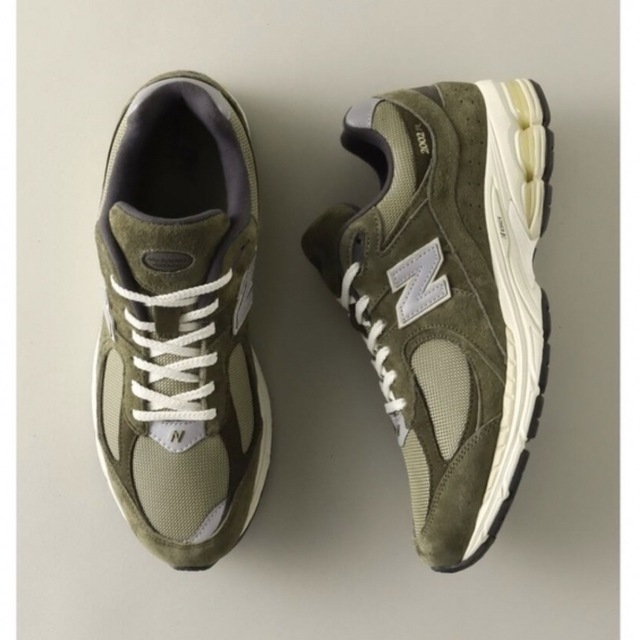 New Balance(ニューバランス)のmari様専用　美品★New Balance M2002R ★24.0cm レディースの靴/シューズ(スニーカー)の商品写真