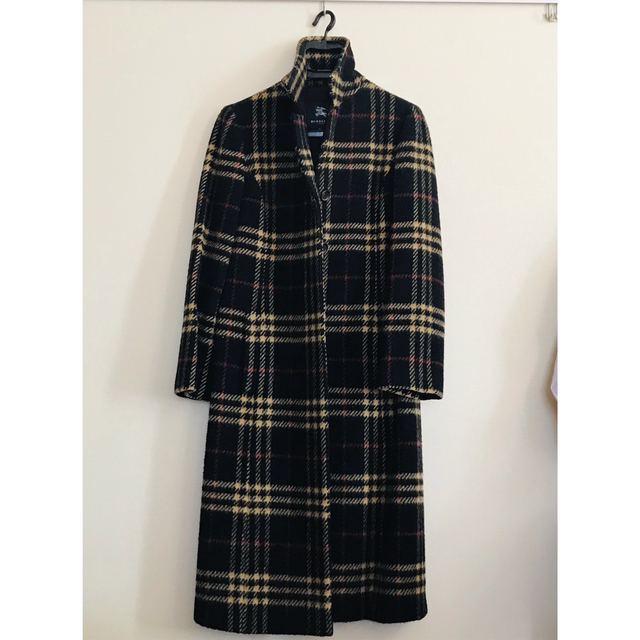 BURBERRY(バーバリー)の美品　BURBERRY バーバリー　ロングコート　メガチェック　　38 レディースのジャケット/アウター(ロングコート)の商品写真