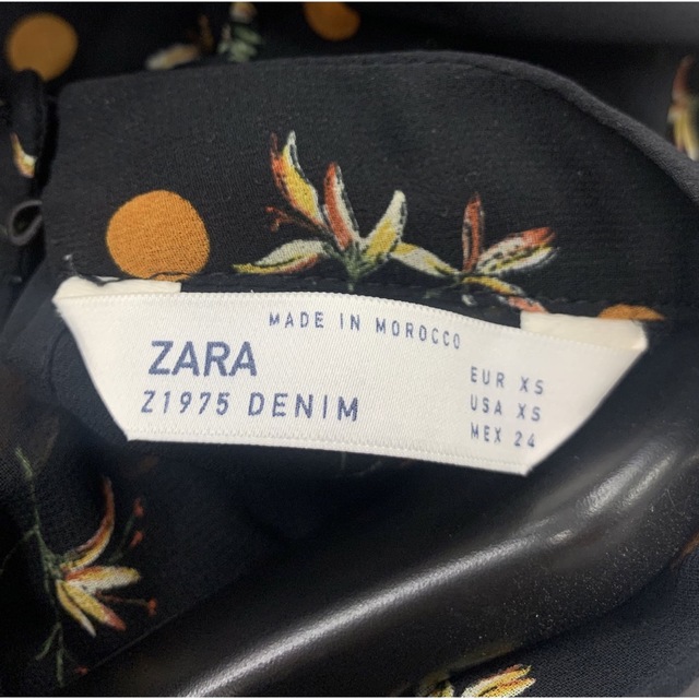 ZARA(ザラ)の【美品】ZARA ワンピース　黒 レディースのワンピース(ロングワンピース/マキシワンピース)の商品写真