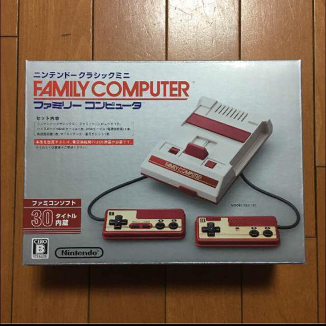 任天堂(ニンテンドウ)のニンテンドークラシックミニ ファミリーコンピューター 本体 任天堂 エンタメ/ホビーのゲームソフト/ゲーム機本体(家庭用ゲーム機本体)の商品写真