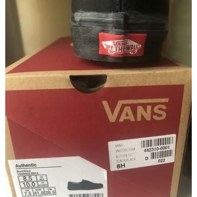 VANS(ヴァンズ)の最終値下げ新品VANS バンズ Authenticローカットスニーカー メンズの靴/シューズ(スニーカー)の商品写真