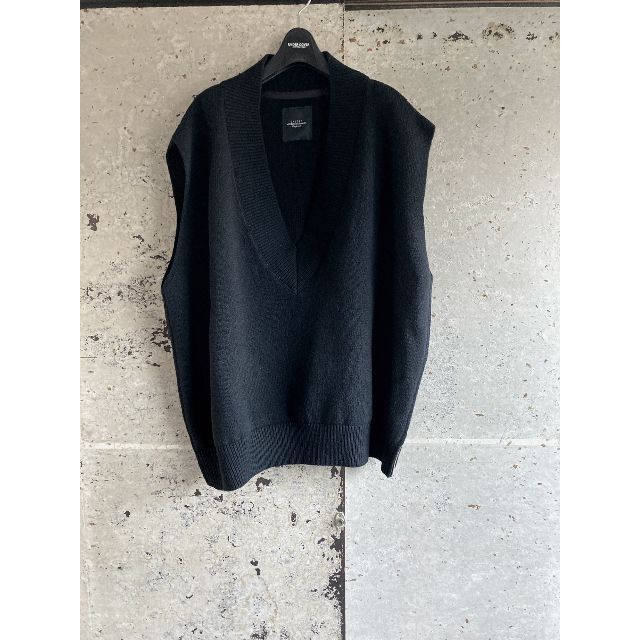 ss+さん専用】 UNUSED 18AW オーバーサイズニットベスト ss+さん専用】 UNUSED 18AW オーバーサイズニットベスト