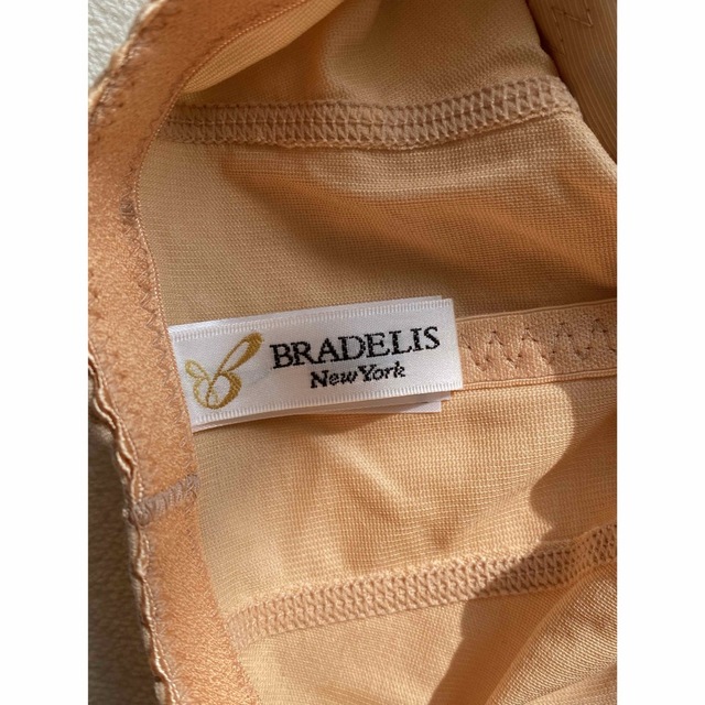 BRADELIS New York(ブラデリスニューヨーク)のブラデリスニューヨーク　おしりが桃パンツ　size M レディースの下着/アンダーウェア(その他)の商品写真