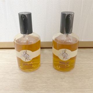 ザボディショップ(THE BODY SHOP)の新品未開封　ザ・ボディショップ　オードトワレ　バニラ　2本セット(香水(女性用))