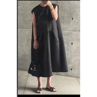 シー(SEA)のSEA HEAVY SATIN DRESS シー ワンピース ブラック　ドレス(ロングワンピース/マキシワンピース)