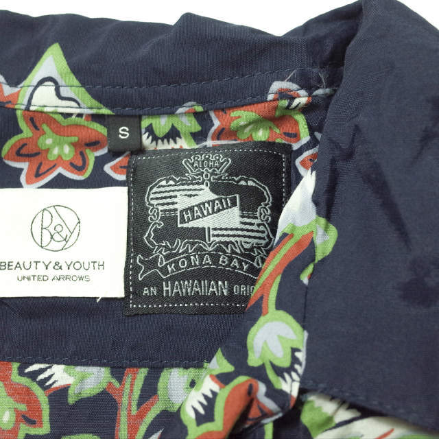 BEAUTY&YOUTH UNITED ARROWS(ビューティアンドユースユナイテッドアローズ)のBEAUTY&YOUTH UNITED ARROWS x KONABAY HAWAII ビューティーアンドユース ユナイテッドアローズ コナベイハワイ 別注 アメリカ製 Rayon Aloha Shirt レーヨンアロハシャツ 1216-343-1077 S ネイビー 半袖 開襟 オープンカラー モンステラ トップス【中古】【BEAUTY&YOUTH × KONABAY HAWAII】 メンズのトップス(シャツ)の商品写真