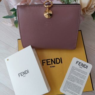 フェンディ(FENDI)の【未使用】FENDI 2つ折り 財布(財布)