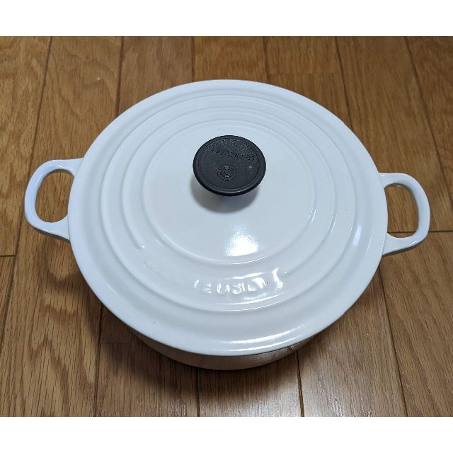 LE CREUSET - ル・クルーゼ ココットロンド 20cm ホワイト 両手鍋の