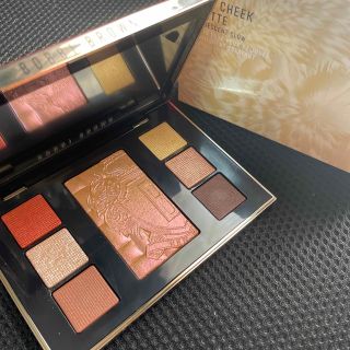 ボビイブラウン(BOBBI BROWN)のリュクスアイ＆チークパレット　インカンデスントグロウ(コフレ/メイクアップセット)