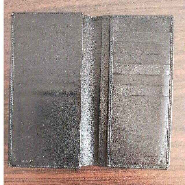 COACH(コーチ)のCOACH 長財布　カードと札入れ ブラック 無地 メンズのファッション小物(長財布)の商品写真