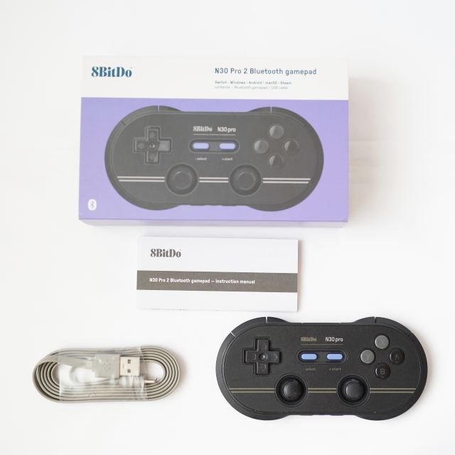 8bitdo N30pro2 Bluetooth ゲームパッド エンタメ/ホビーのゲームソフト/ゲーム機本体(その他)の商品写真