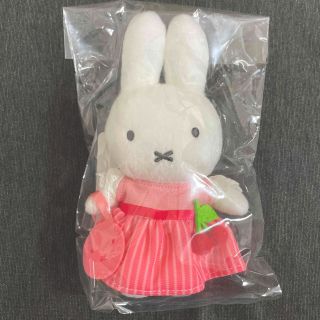 ミッフィー(miffy)のミッフィー雑貨フェスタ チェリーマスコット(ぬいぐるみ)