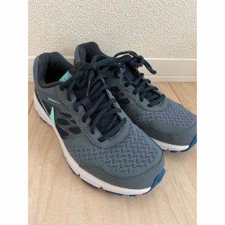 ナイキ(NIKE)のNIKE スニーカー(スニーカー)