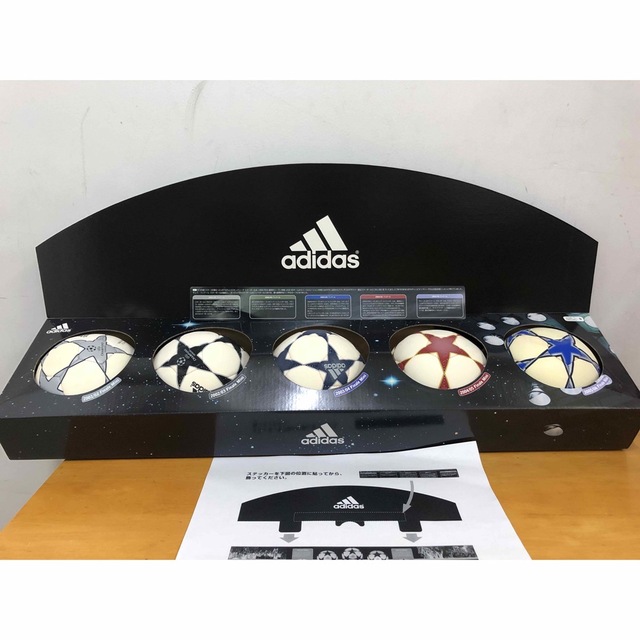 adidas チャンピオンズリーグ　ヒストリカルミニボールセット記念品/関連グッズ