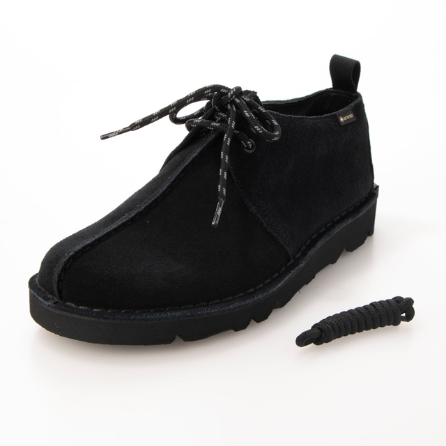 Clarks(クラークス)のCLARKS クラークス デザートトレックゴアテックス ブラックスエード メンズの靴/シューズ(ブーツ)の商品写真