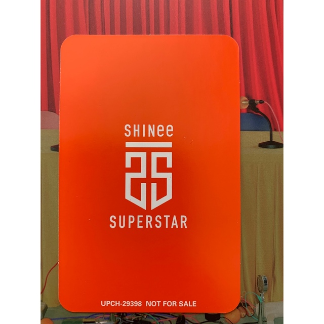 SHINee(シャイニー)のSHINee テミン トレカ SUPERSTAR 完全生産限定盤 〜1月15日 エンタメ/ホビーのCD(K-POP/アジア)の商品写真