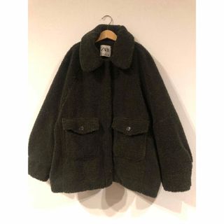 ザラ(ZARA)のZARA アウター　ボア　ジャケット　(カーキ)(ブルゾン)