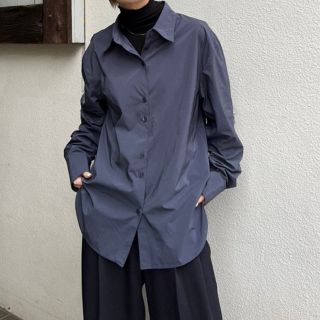 トゥデイフル(TODAYFUL)のSilky Roundhem Shirts todayful 12220432(シャツ/ブラウス(長袖/七分))