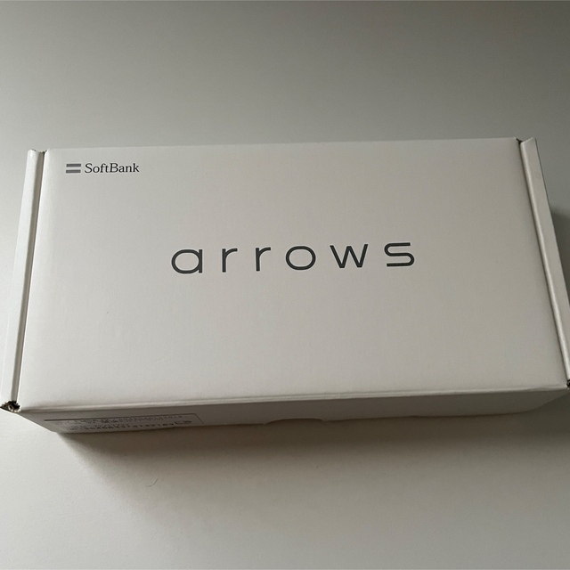 arrows We ブラック - スマートフォン本体